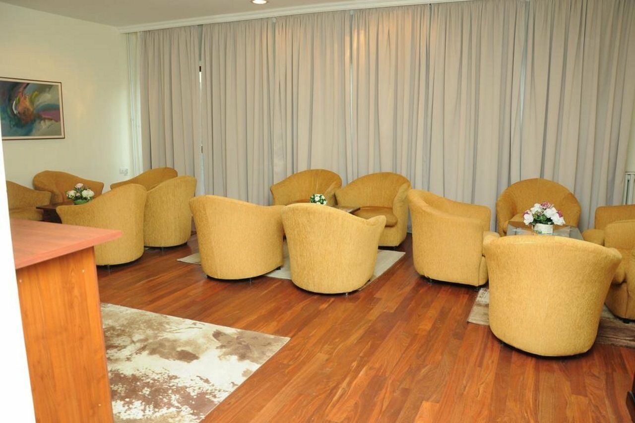 Hotel Shirok Sokak Bitola Ngoại thất bức ảnh